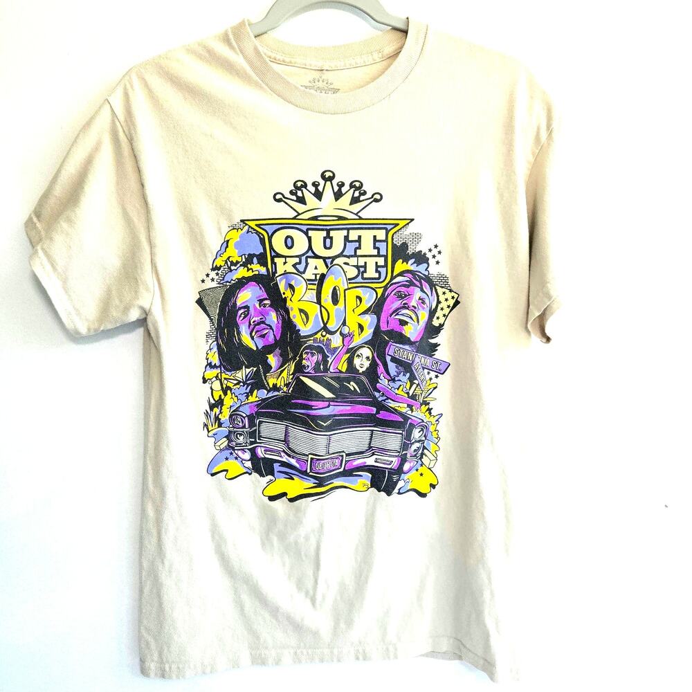 OutKast’s Car T-Shirt.  Size Medium.